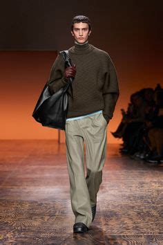 Dries Van Noten Fall 2024 Menswear Fashion Show | Vogue in 2024 ...