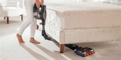 Best Vacuum Cleaners For Under Beds Cleaning (Reviews, Buying Guide ...