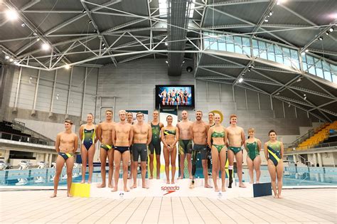 Australian Swimmers Reveal Olympic Games Team Uniform | Aussie Swimmers Reveal Tokyo Games Threads