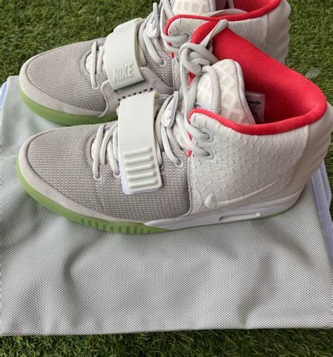 Nike Air Yeezy 2 Platinum | Kixify Marketplace