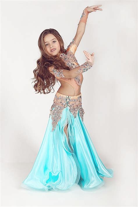 Junior girls belly Dance Costume | Танцевальные наряды, Девушка в платье, Наряд для танца