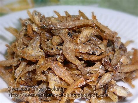 Pinoy Home Cooking and Recipes: Crispy Fried Dilis