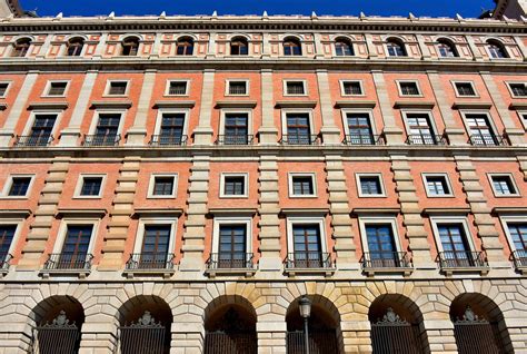 Brief History of Alcázar in Toledo, Spain - Encircle Photos