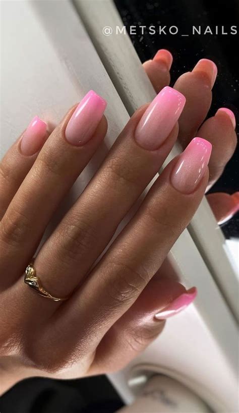 35+ Stunning Pink Ombre Nails To Try