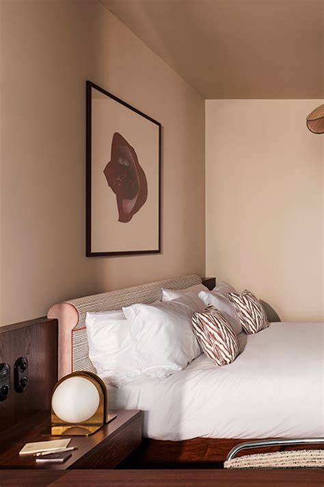 Book Hotel Rooms in Brussels | The Hoxton, Brussels