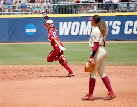 WCWS finals: OU Sooners vs. FSU Seminoles, Game 3 score, game recap