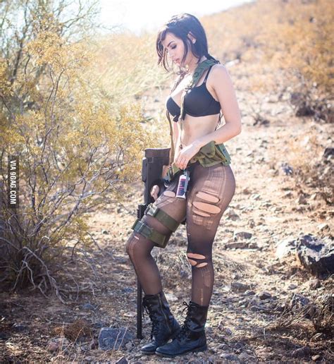 Quiet cosplay - 9GAG