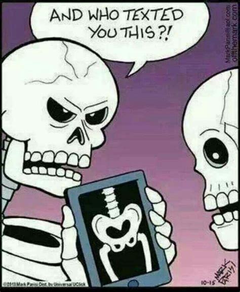 Pin by Kim Crawford on Halloween | Halloween jokes, Halloween funny, Funny skeleton