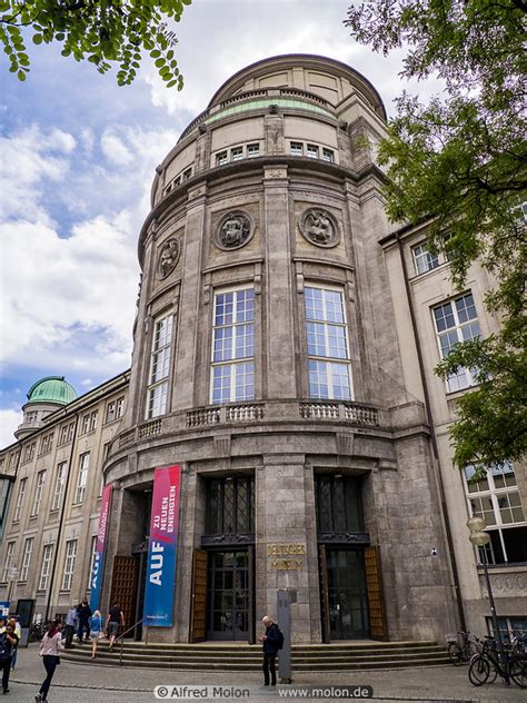 Photo of Deutsches Museum. Museums, Munich, Germany