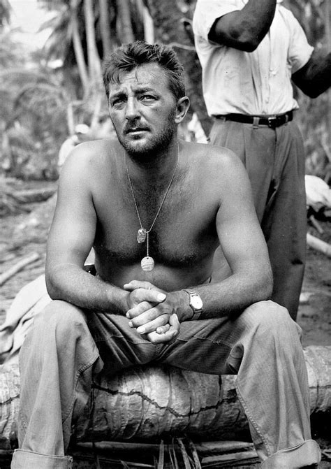 121 best Robert Mitchum images on Pinterest | Film posters, Movie posters and Classic movies