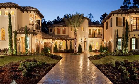 Tricked Out Mansions - Showcasing Luxury Houses: May 2013