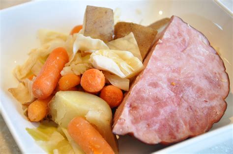 Slow Cooker Ham Potatoes Cabbage And Carrots