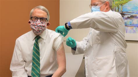 Gov. Mike DeWine, First Lady Fran DeWine receive second dose of COVID-19 vaccine | 10tv.com