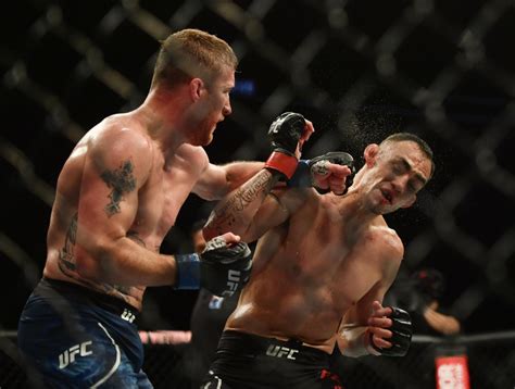 Justin Gaethje def. Tony Ferguson at UFC 249: Best photos | MMA Junkie