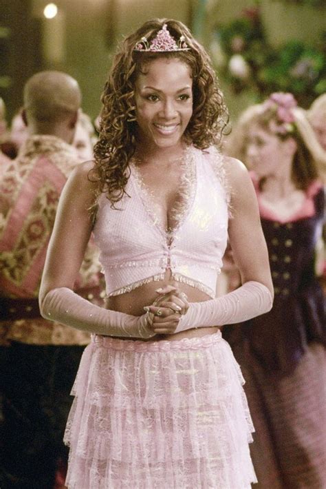 Vivica A. Fox as Lucinda in Ella Enchanted | Enchanted movie, Ella enchanted movie, Movie costumes