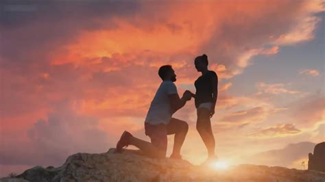 Why Guy: Why do people propose on one knee? | abc10.com