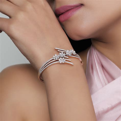 Update 68+ real diamond bracelet designs best - in.duhocakina