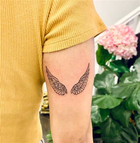 Simple Angel Wing Tattoo Designs