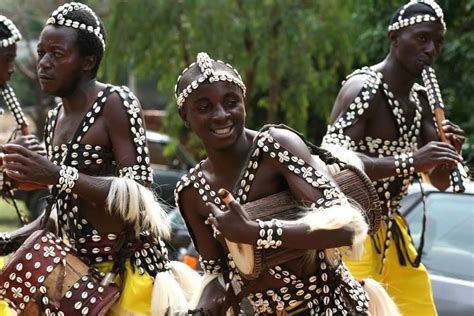 Jarawa musicians/dancers, Nigeria | African people, African diaspora, African culture