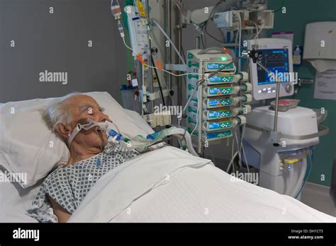 Intensive care of an elderly patient on a life support machine Stock ...