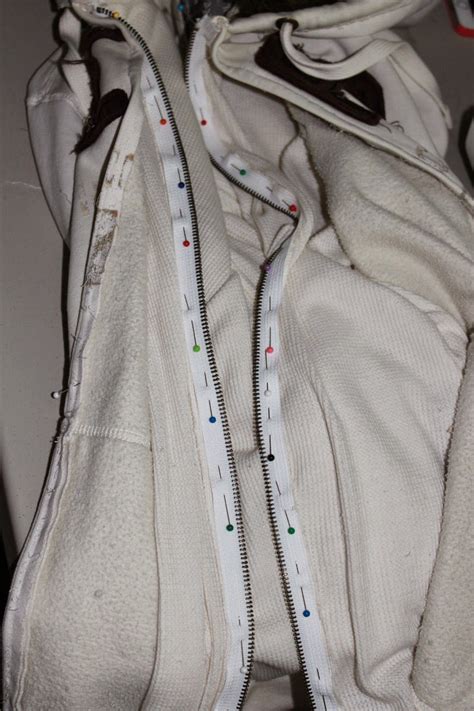 sewcreatelive: How to Replace a Jacket Zipper | Sew zipper, Jackets, Zipper