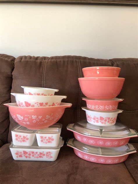 Pyrex Pink Gooseberry & Pink Casserole Fridgies Mixers - Etsy