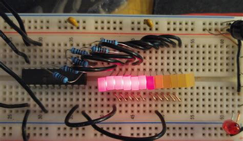 MCU based LED VU Meter - Electronics-Lab.com