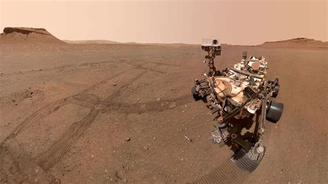 NASA Perseverance Rover Poses for Striking Mars Sample Depot Selfie - CNET