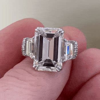 An Expert Guide to Buying a 10 Carat Diamond | The Diamond Pro