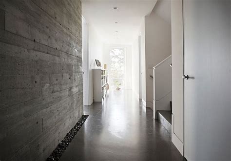 hallway concrete wall - Decoist