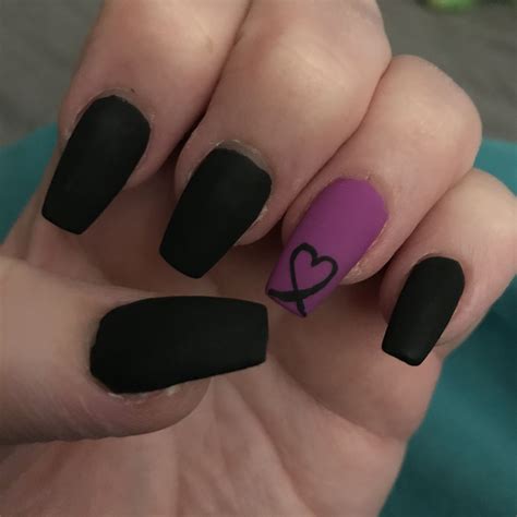 Matte Black n Purple Coffin Nails | Acrylic nails coffin short, Purple nail art, Lilac nails