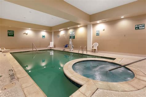 hotels in lindale tx area - Deetta Passmore