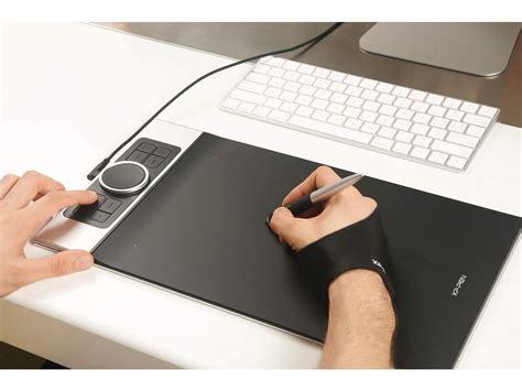 XP-PEN Deco Pro Medium Graphics Drawing Tablet Ultrathin Digital Pen Tablet with Tilt Function ...