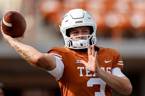 Look: Texas Quarterback Quinn Ewers' New Hairdo Going Viral - The Spun