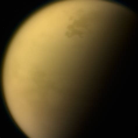 Space Photos of the Week: Terrific, Tantalizing Titan | WIRED