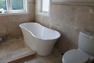 Bathtub | Free standing bathtub for ensuite, its from Aquabr… | Flickr