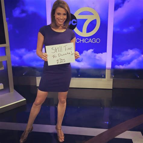 Chicago's weather girl, Cheryl Scott (x-post /r/NewsBabes) : pics