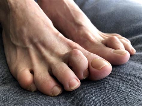 4 Steps to Keep Foot Odors at Bay: Cortez Foot & Ankle Specialists ...