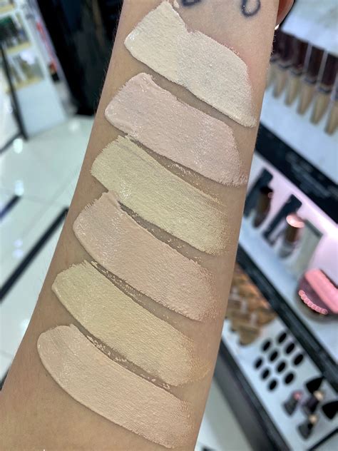 Hourglass VANISH™ AIRBRUSH CONCEALER Swatches — Survivorpeach