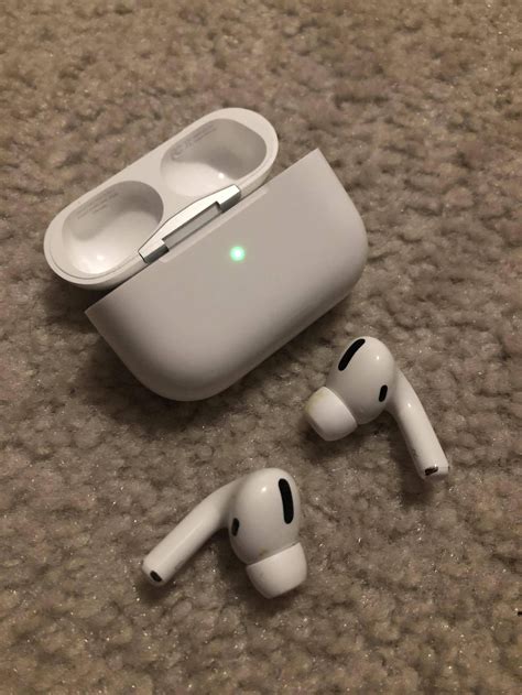 Bought the gen 1 AirPods right before gen 2 and the pros were announced. Finally got these on ...