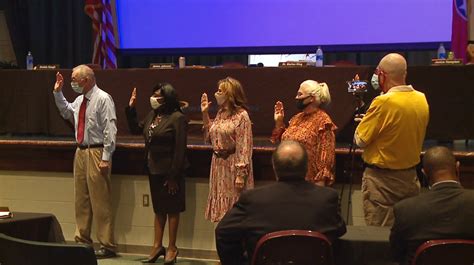 JMCSS swears in new school board members - WBBJ TV