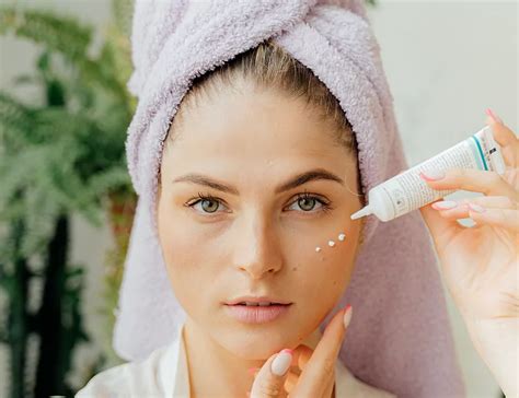 Encuentra la crema hidratante perfecta para tu rostro (2024)