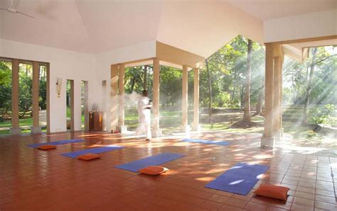 7 Yoga Retreats In India To Find Your Inner Peace