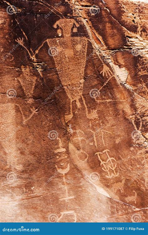 Man Rock Art by Ancient Native Fremont Americans in Dinosaur Stock Image - Image of civilization ...