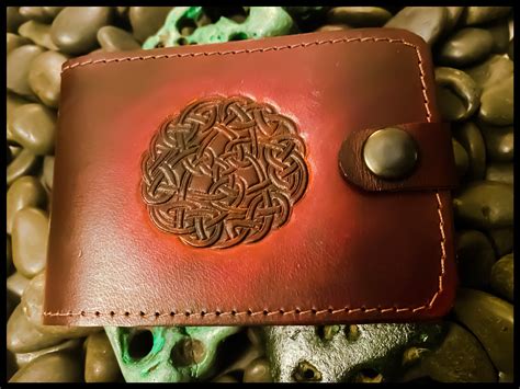 Clip Handmade real leather credit card wallet.