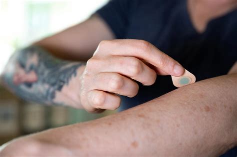 Getting a tattoo can now be painless — and without needles