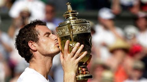 Andy Murray snubbed from Wimbledon artwork as uncle slams "appalling ...