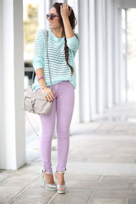 Pastel Color Outfits For Ladies: Spontaneous Street Style Ideas 2021 - Fashion Canons