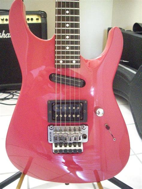 Pictures and images Charvel Fusion Deluxe - Audiofanzine