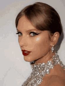 Taylor Swift Ts10 GIF – Taylor Swift TS10 Midnights – discover and share GIFs